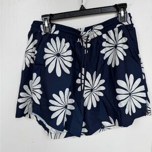 Outdoor voices SolarCool 3" Beach Short
Navy Floral • L